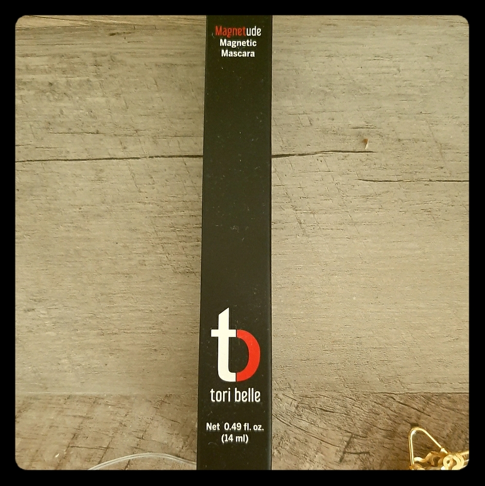 Tori Belle Magnetude Mascara Black NEW